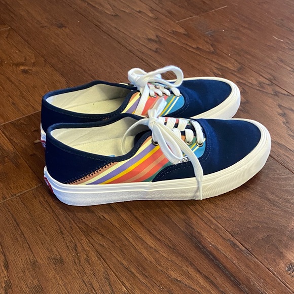 Vans Shoes - EUC Womens Vans Multicolor Sneakers Size 8